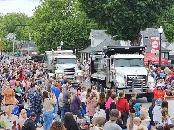78th Annual Tennessee Strawberry Festival