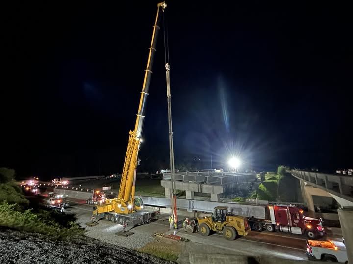 Beams Replacement of the two SR 68 bridges over US 64 in Ducktown