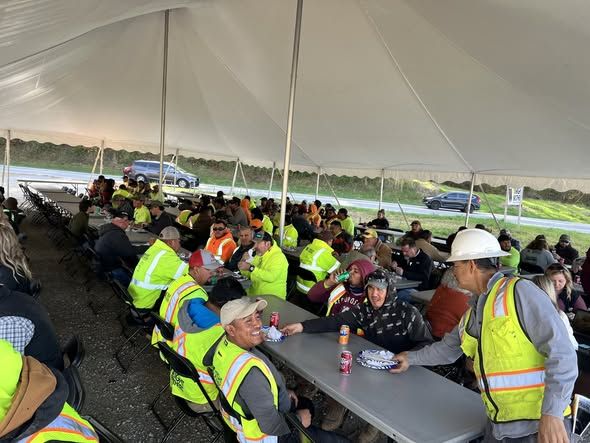 We were thrilled to treat our #Tennessee crews to a warm and delicious Thanksgiving dinner today